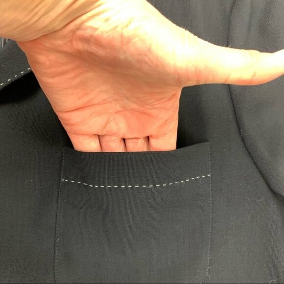 Jobis  Navy Blue Lightweight Blazer size 40 - Picture 4 of 11